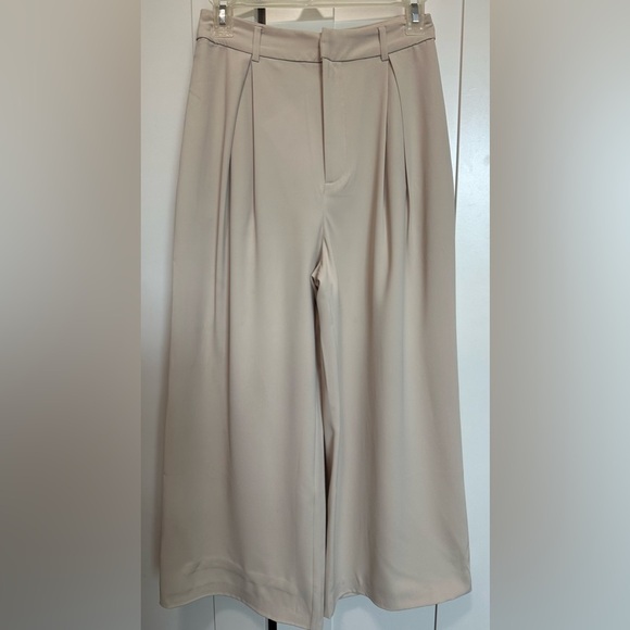 Love, Bonito Cream Wide-Leg Trousers size‎ 4 - Picture 1 of 10